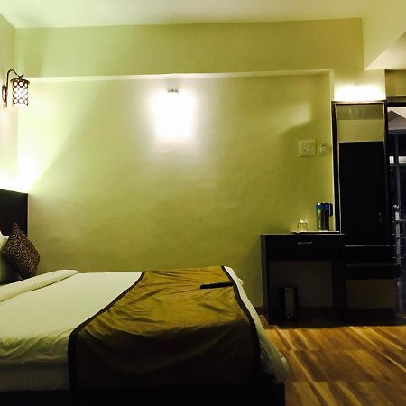 Hotel Sai Kripa Imperial Daman Dış mekan fotoğraf
